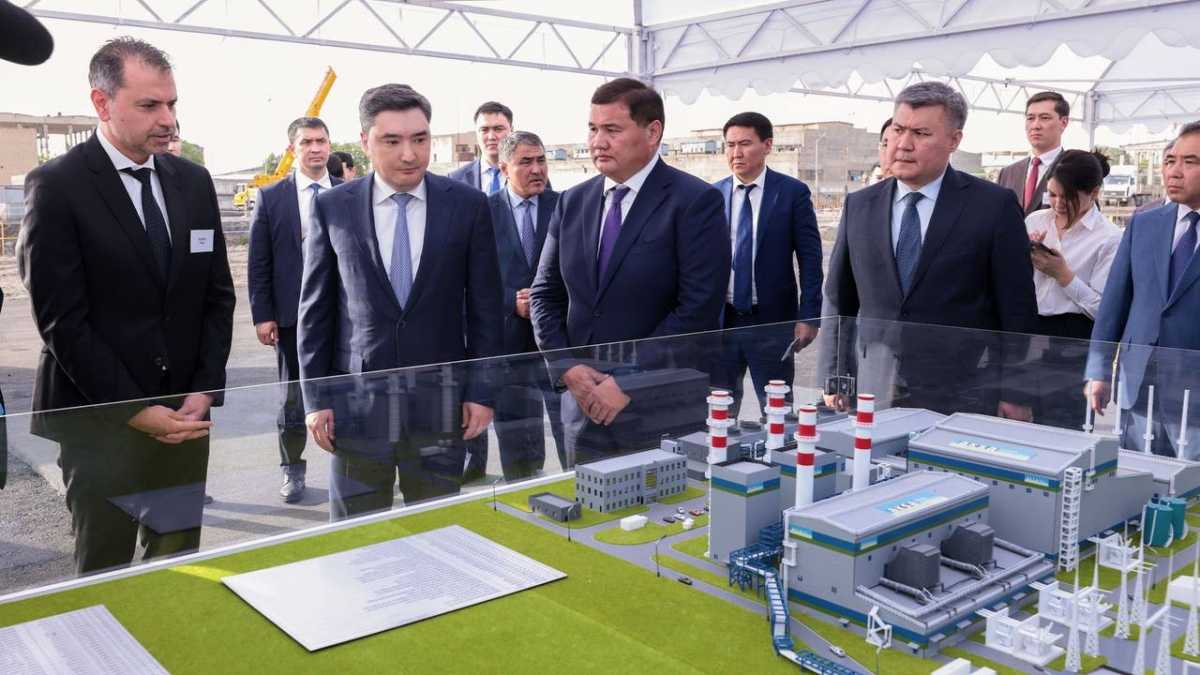 Олжас Бектенов проверил готовность энергетической инфраструктуры Кызылорды к отопительному сезону