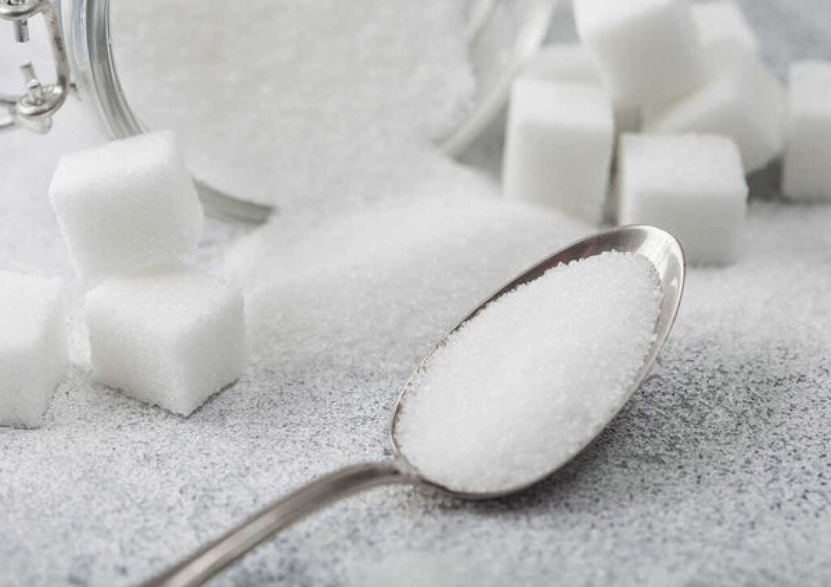 В Казахстане сахар дорожает три месяца подряд, а производство упало на многолетний минимум