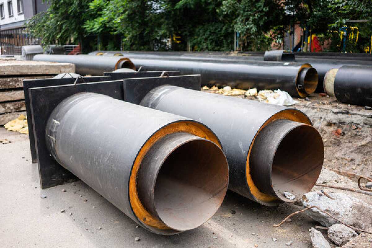 Замена трубопровода: движение на пересечении двух улиц ограничат в Алматы