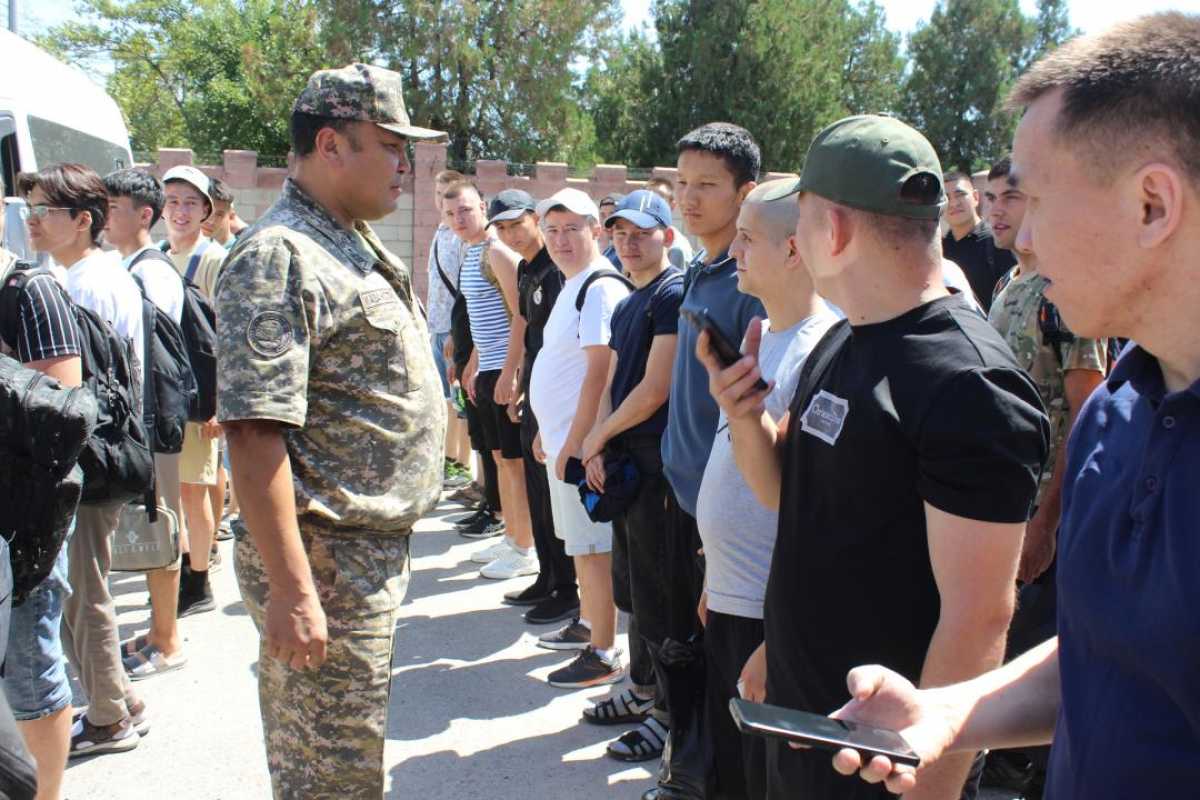 В Силах воздушной обороны проходят сборы с военнообязанными