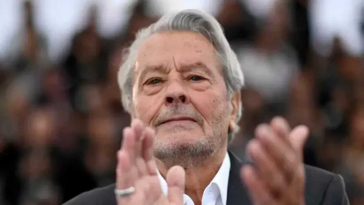 Умер французский актер Ален Делон