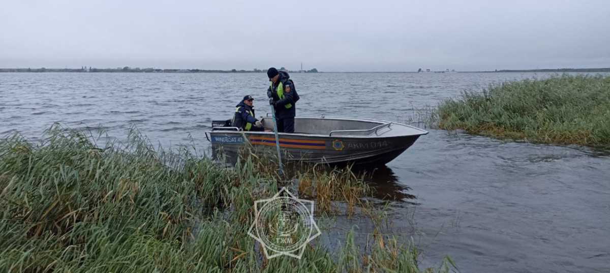 Двух рыбаков спасли на Астанинском водохранилище и привлекли к ответственности