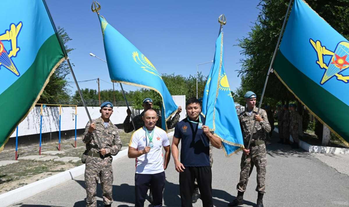 Десантники-гиревики успешно выступили на чемпионате мира в Кыргызстане