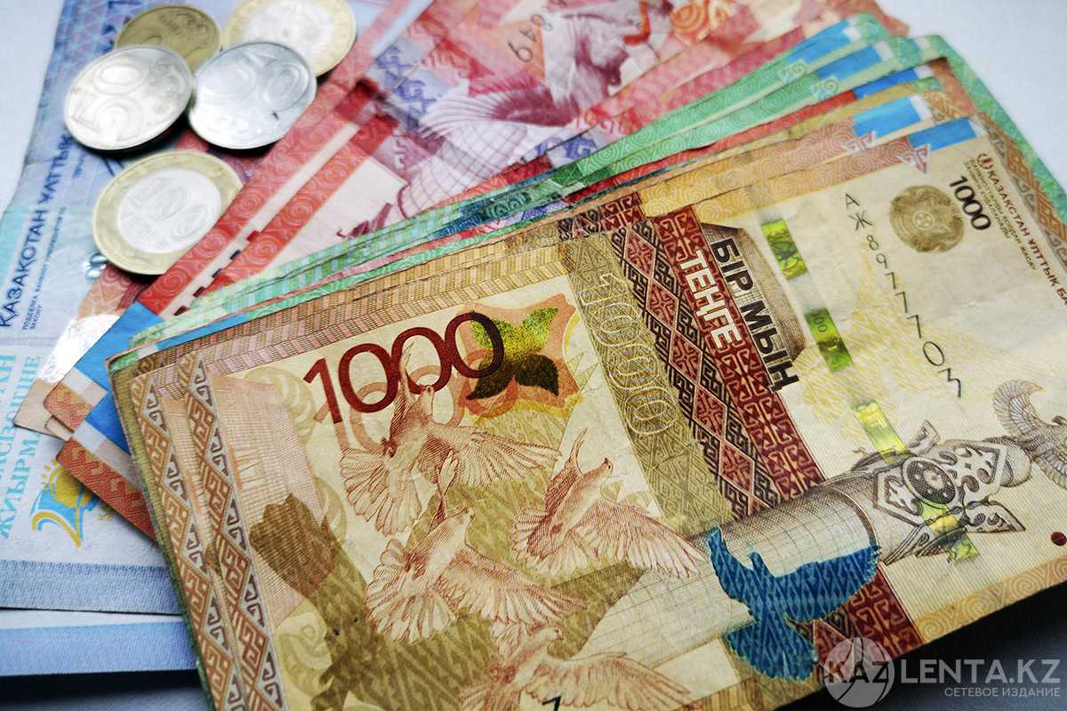 На сколько в Казахстане повысят пенсии в 2025 году