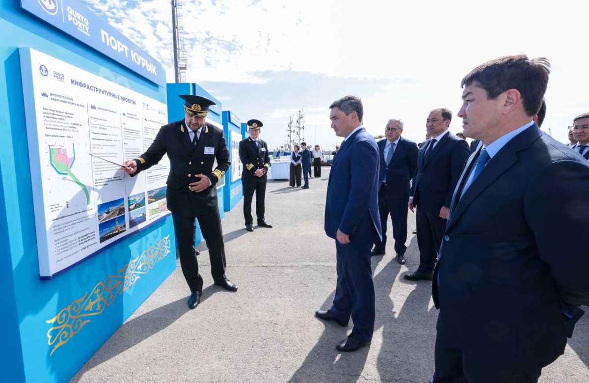 Премьер-министр РК ознакомился с развитием морских портов Актау, Курык и планами по развитию туризма в Кендерли