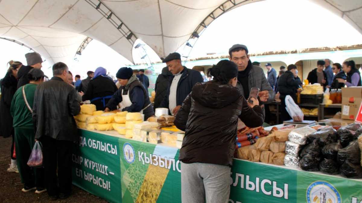 Ярмарки в Астане: свою продукцию жителям представляют аграрии Абайской и Кызылординской областей