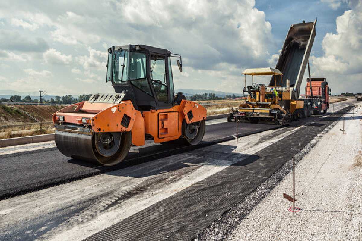 Более 5,9 млрд тг выделили на восстановление дорог в Атырауской области