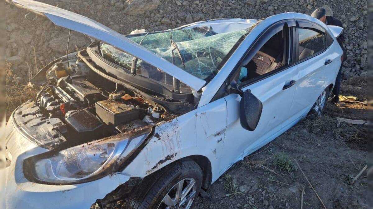 Пострадавшим в ДТП помогли полицейские в Абайской области