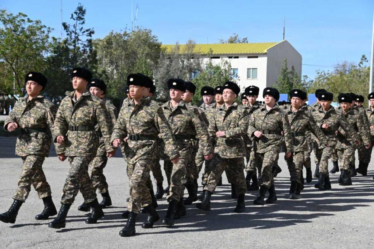 Морские пехотинцы осваивают азы военной науки