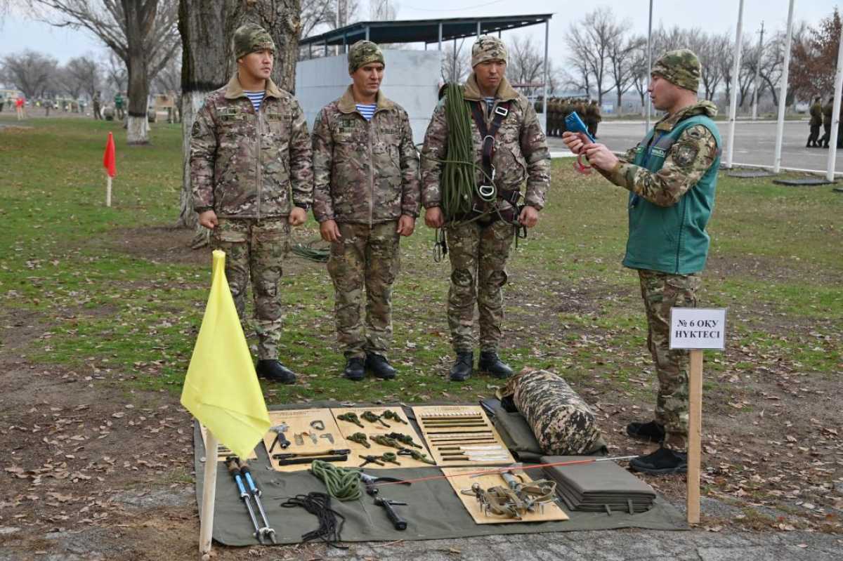 В Алматы прошли сборы с инструкторами по боевой подготовке Десантно-штурмовых войск