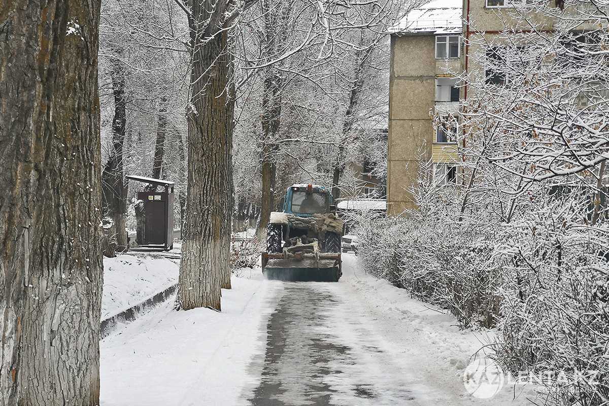 10-дневная норма снега выпала за сутки в Алматы