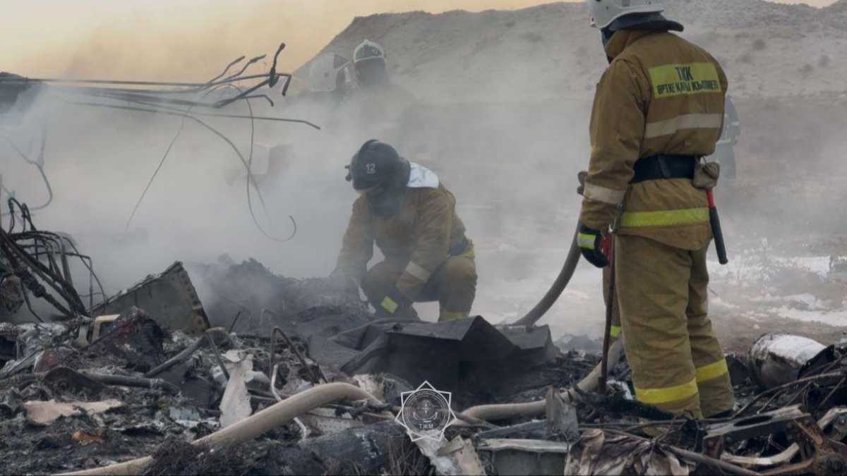 Крушение самолёта близ Актау: Генпрокуратура РК создала следственно-оперативную группу