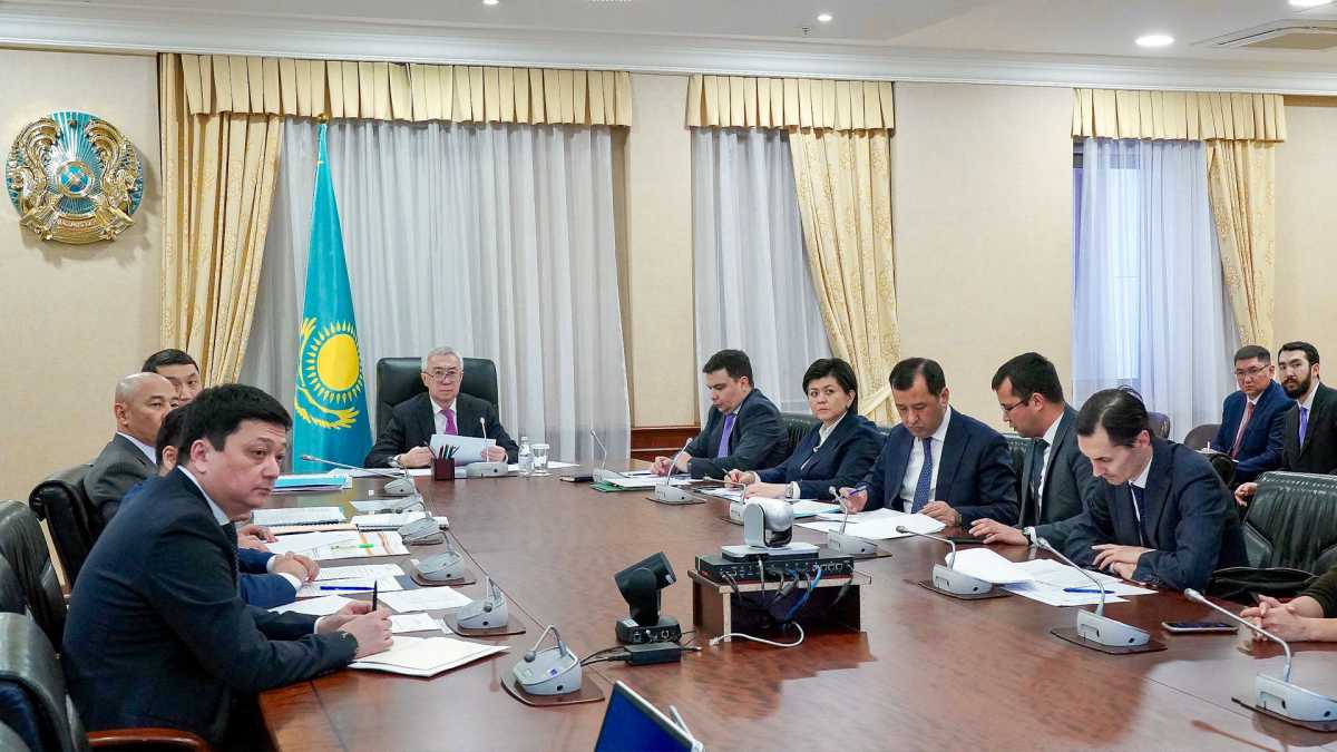 Вопросы развития горно-металлургического комплекса, а также реализации инвестпроектов в ЗКО и Атырауской области рассмотрели в Правительстве