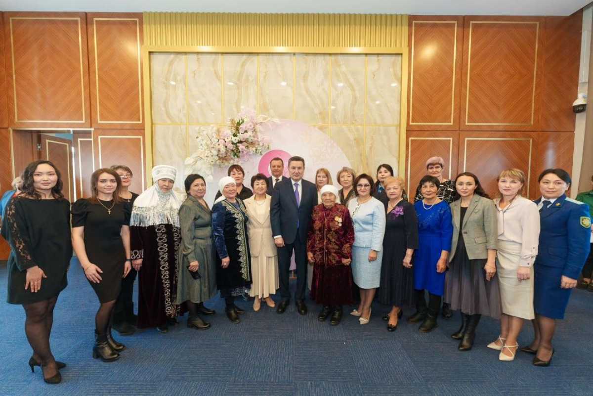 «Женщины Восточного Казахстана успешны во всех сферах», - аким области Нурымбет Сактаганов