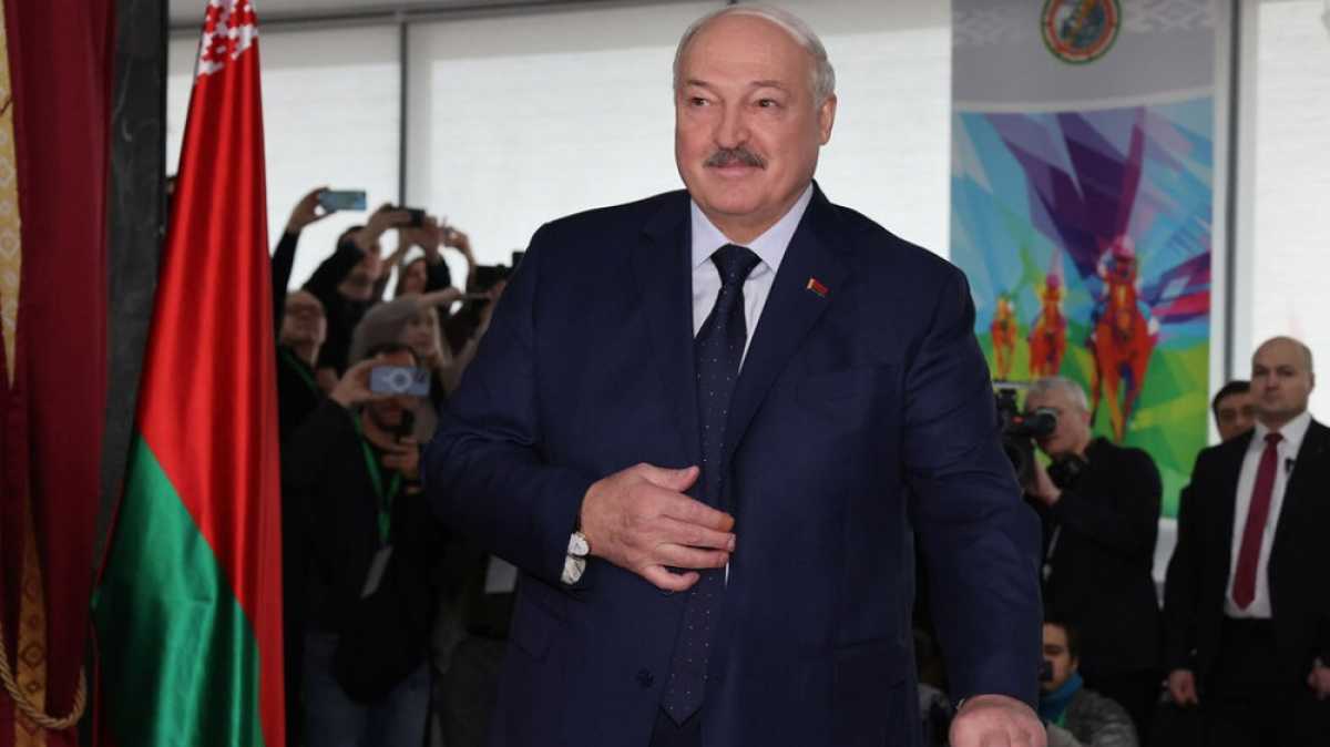 Лукашенко в седьмой раз вступил в должность президента
