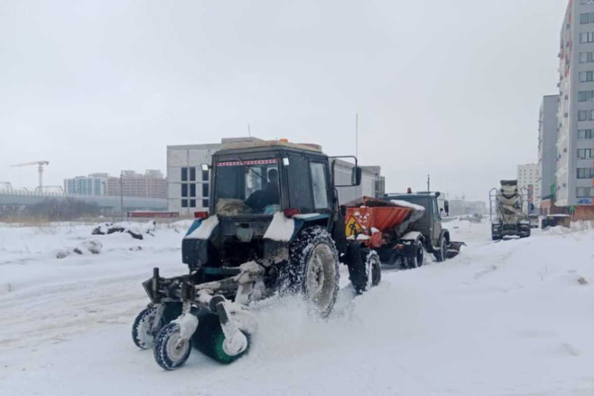 Почти 57 тысяч кубометров снега вывезли за день из Астаны