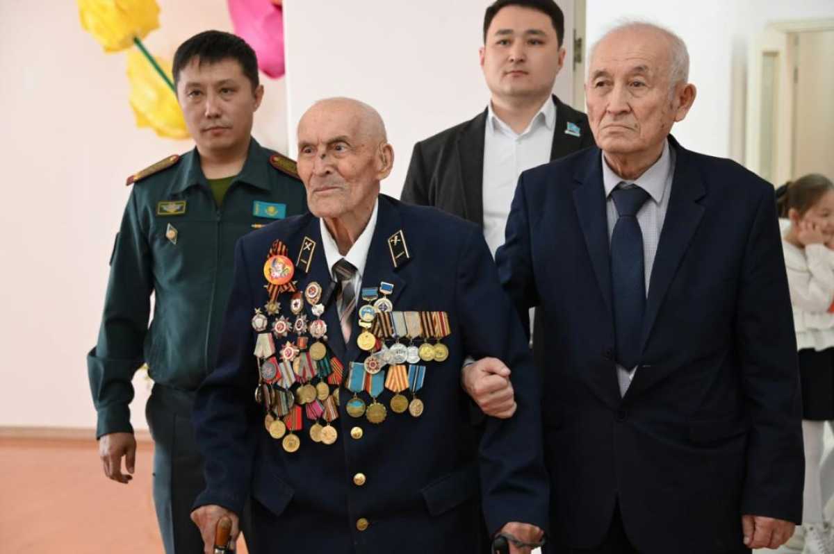 В Караганде отметили 100-летний юбилей ветерана Великой Отечественной войны