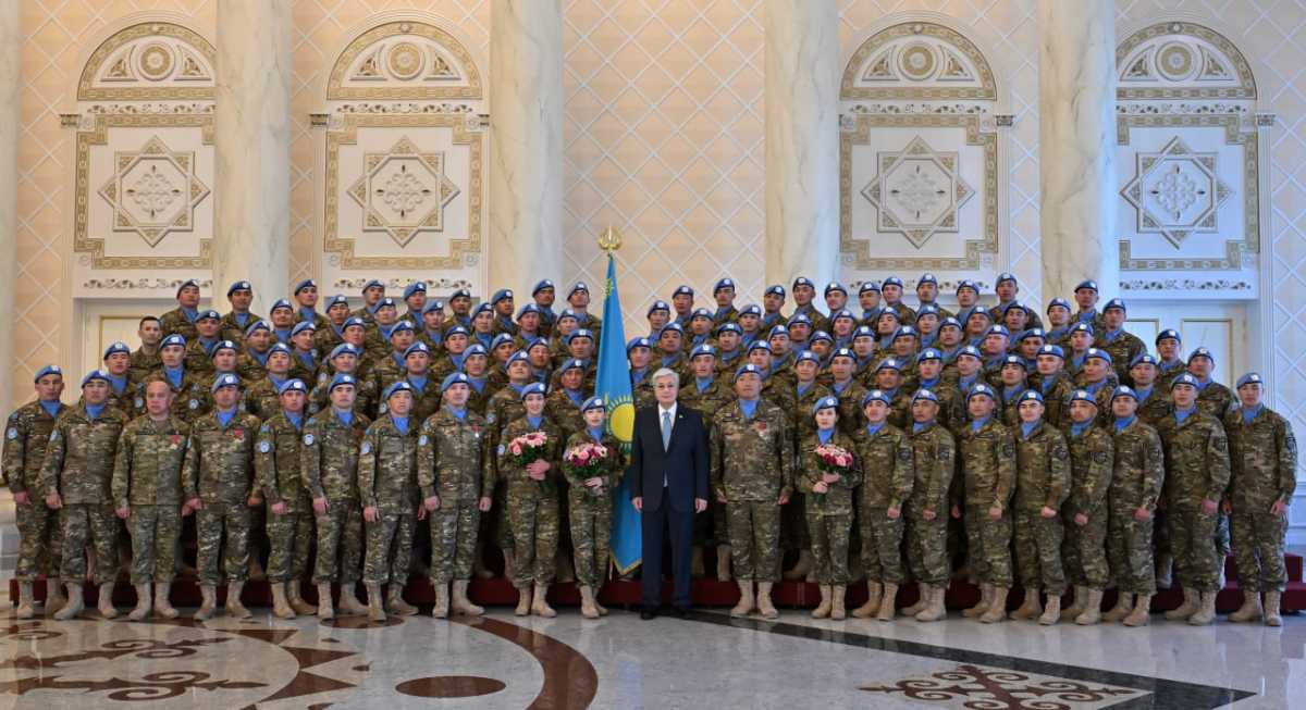 Касым-Жомарт Токаев провёл встречу с военнослужащими Национального миротворческого контингента
