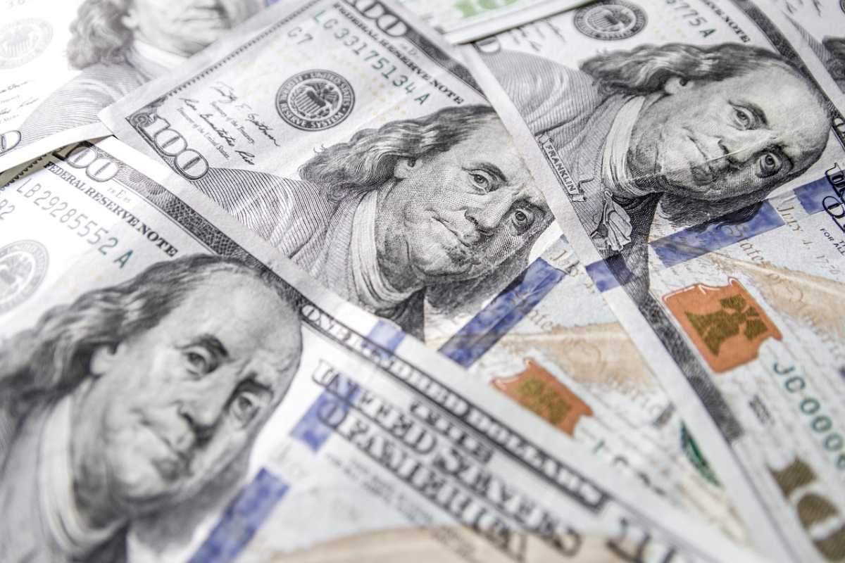 Финансовый гороскоп на 15 апреля 2025 года для всех знаков Зодиака