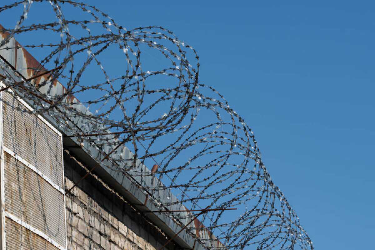 Заключённый погиб при странных обстоятельствах в Абайской области