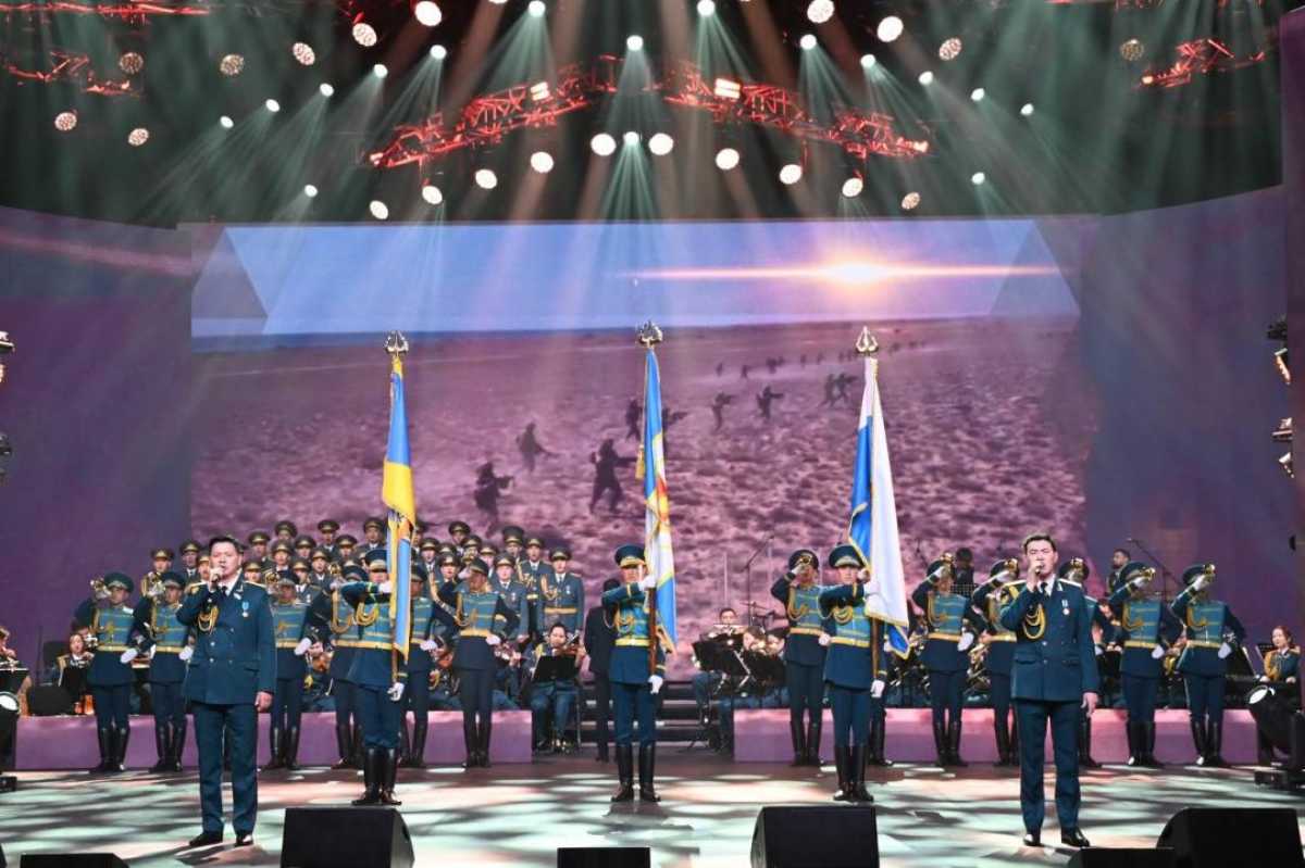 В Астане прошел праздничный концерт «Қазақ даласы – Жеңістің алтын бесігі»