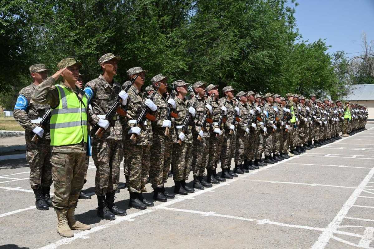В Шымкенте 80 военнообязанных дали клятву на верность Родине
