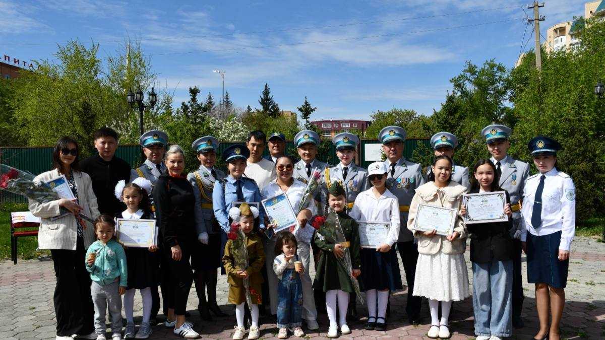 Рисунки ко Дню Победы посвятили дети полицейских в Акмолинской области