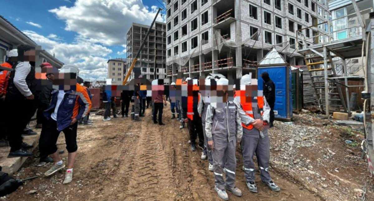 14 нелегальных иностранных рабочих выявили в Караганде