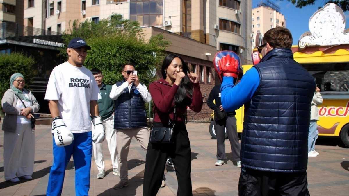 Рейды, спорт и просвещение: в Астане начался месячник против наркотиков