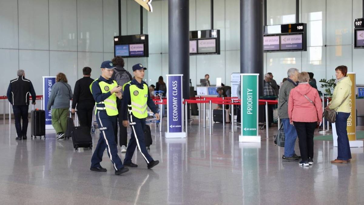 Алматинца наказали за неуместную шутку в аэропорту