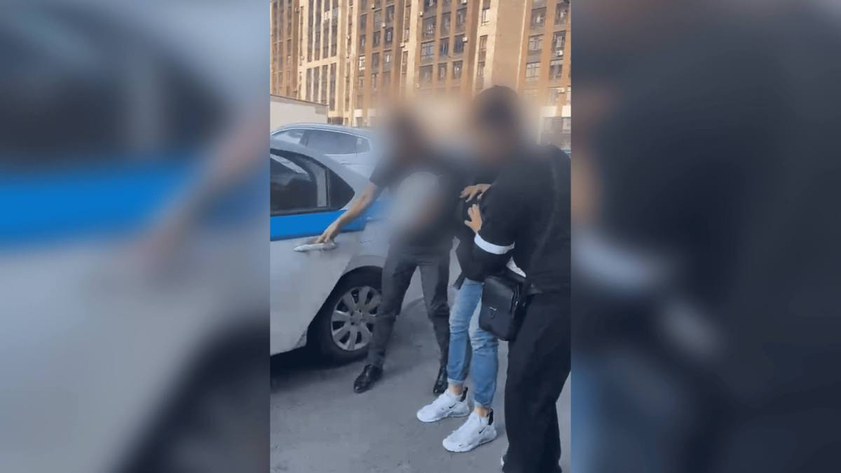 Женщина лишилась квартиры после звонка лже-сотрудника в Астане
