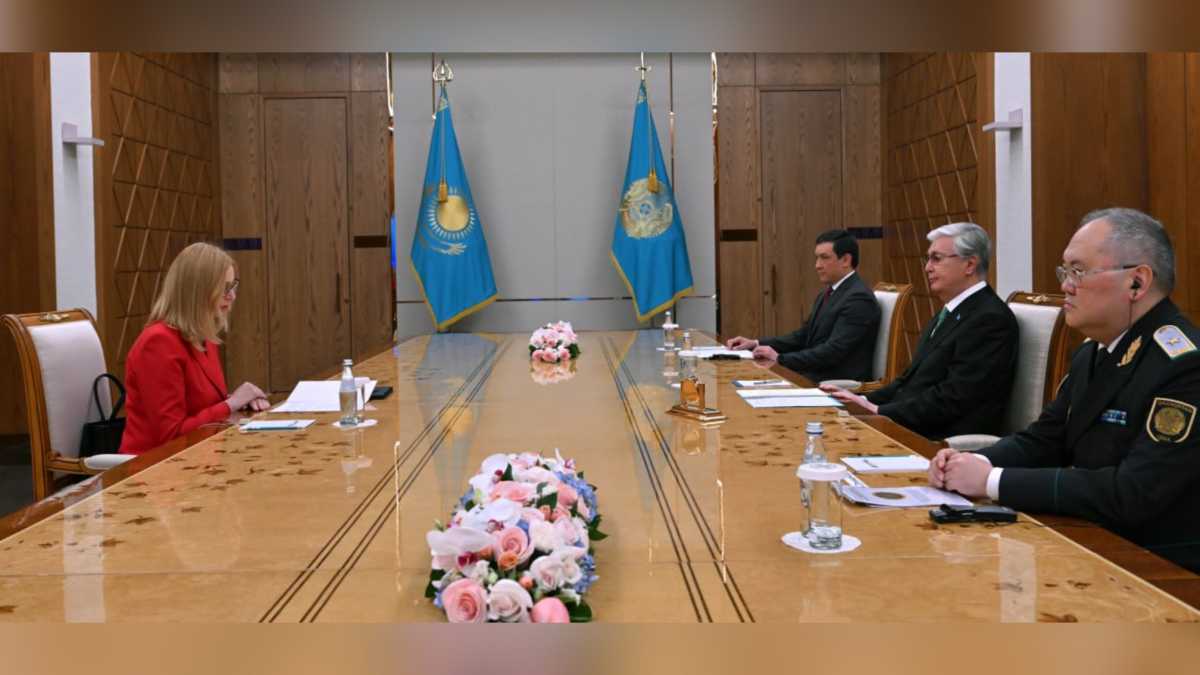 Касым-Жомарт Токаев принял главу группы финансовых разведок