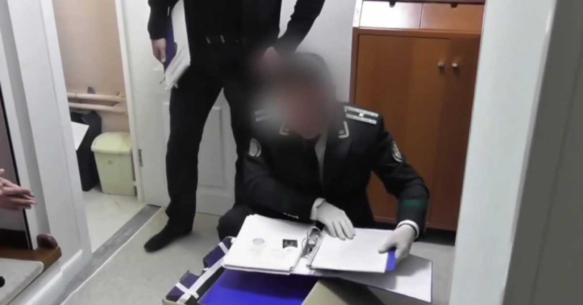 Хищение более 900 млн тг выявили в одной из школ Астаны