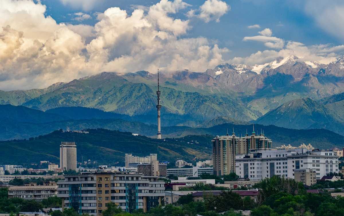 Эксперты назвали топ приоритетных направлений для развития экономики Алматы