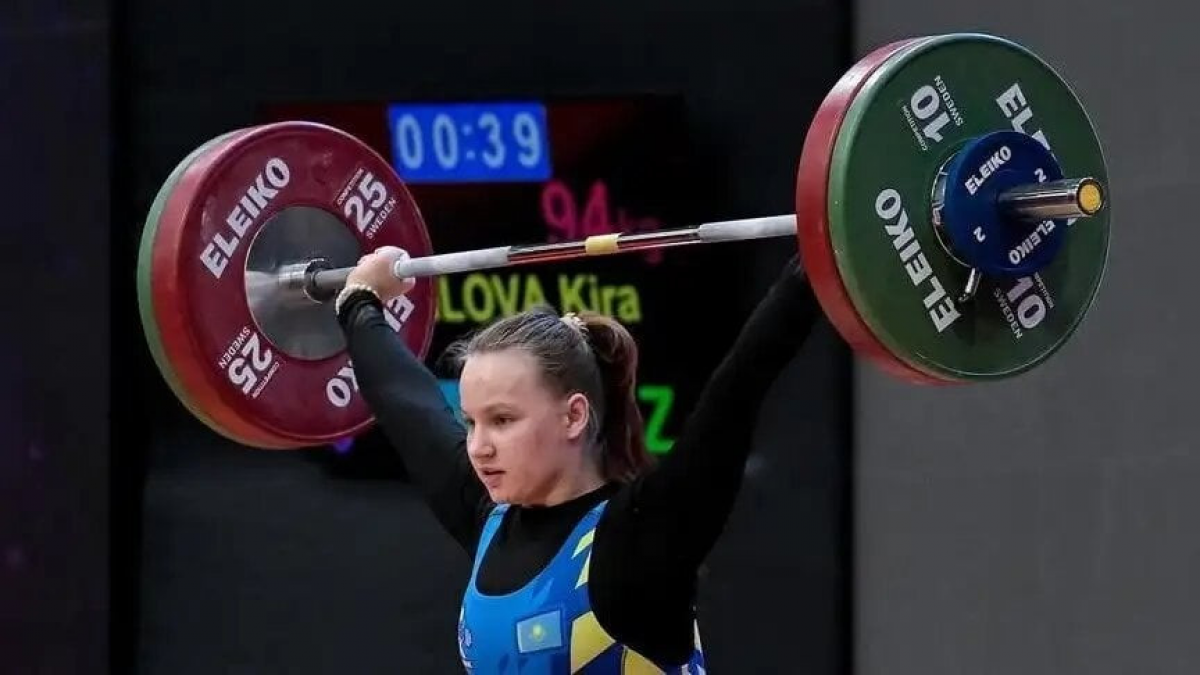 Казахстанка Кира Данилова выиграла юношеский чемпионат Азии по тяжёлой атлетике