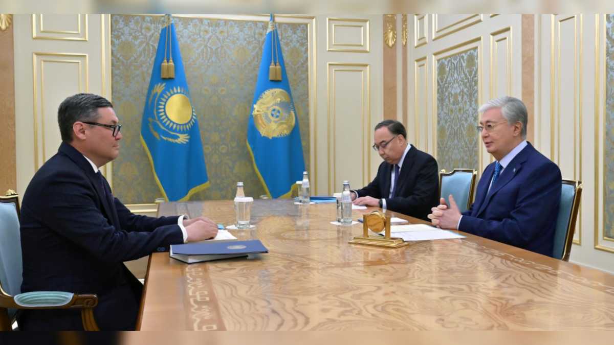 Токаев поручил спецпредставителю активизировать работу с Афганистаном