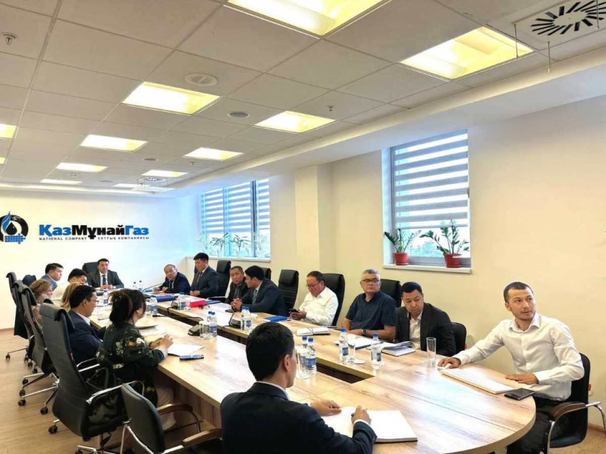 В Актау обсудили вопрос включения шубата в меню питания нефтяных компаний