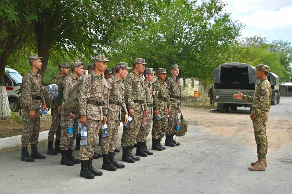 Более 300 казахстанских резервистов принимают участие в воинских сборах