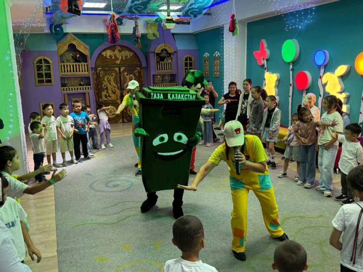 «Мы – за чистый город»: тематическую игру с аниматорами провели для детей в столице