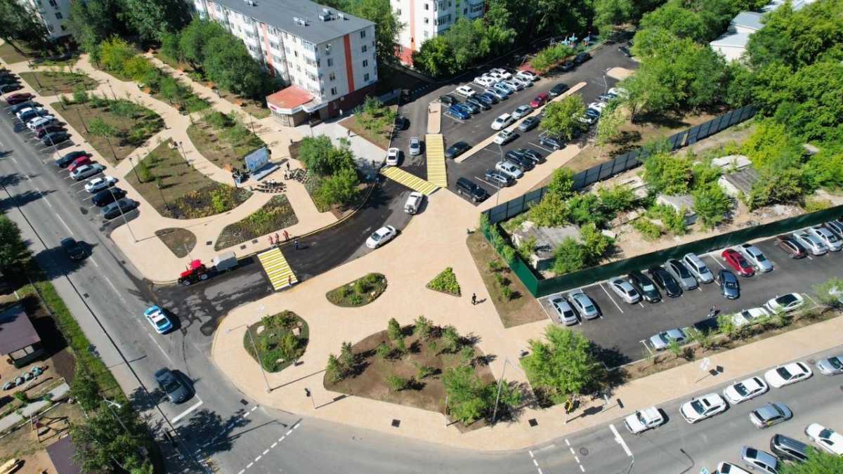 Современный сквер появился на месте пустыря в Астане