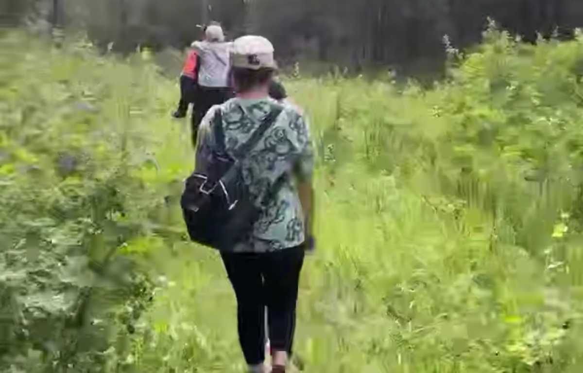 В Карагандинской области спасатели отыскали заблудившуюся семью