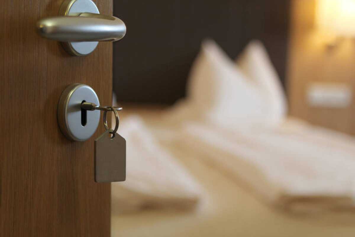 Свидание с продолжением: астанчанин обокрал спутницу в гостинице