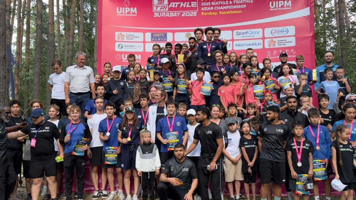Дочь военного моряка завоевала медали на Чемпионате Азии по биатлу и триатлу
