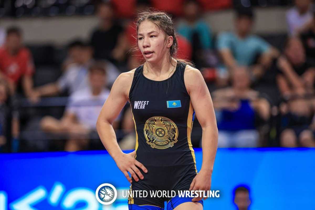Мадхия Усманова завоевала «золото» юношеского чемпионата мира по женской борьбе
