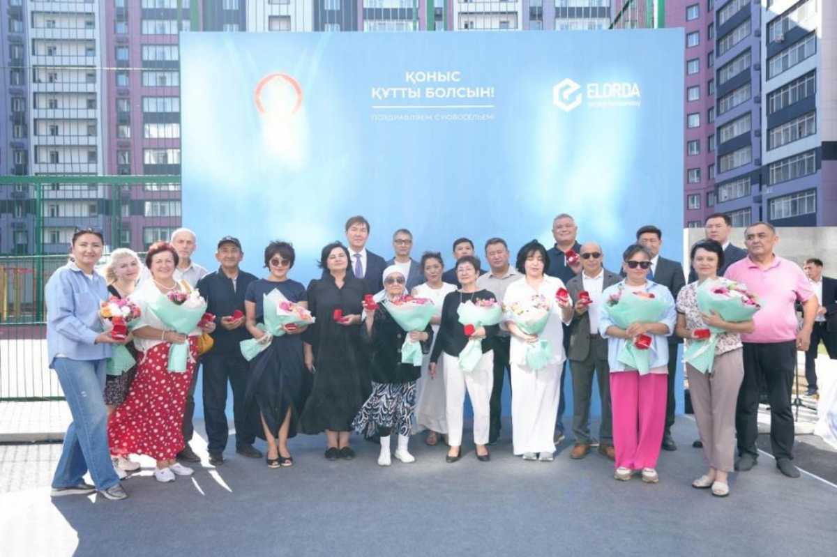 В Астане завершили ещё один долгострой: почти 200 семей получили квартиры в ЖК «Триумф Сити»