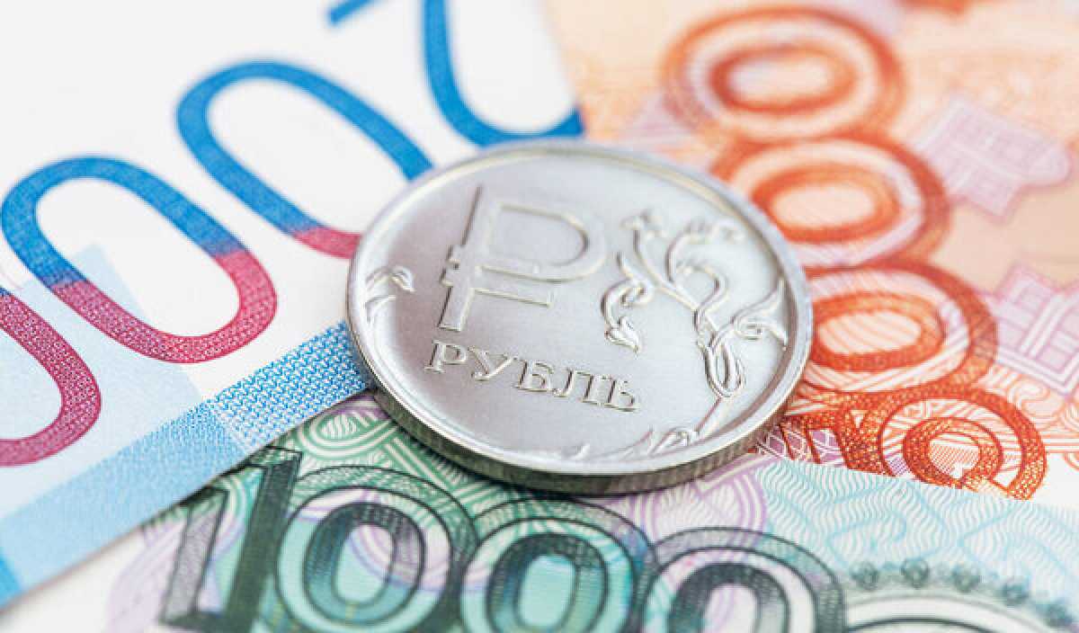 Казахстанские банки удвоили продажи рублей на внебиржевом рынке
