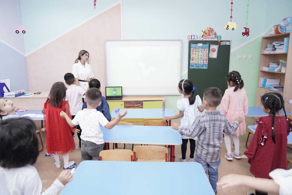 В Казахстане утвердили сроки учебного года и каникул школьников