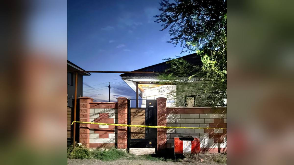 Полицейский обезвредил вооружённого тесаком и спас двух мужчин в Алматинской области