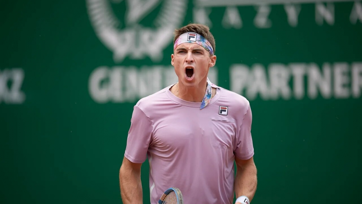 Казахстанский теннисист Тимофей Скатов выиграл турнир в Италии