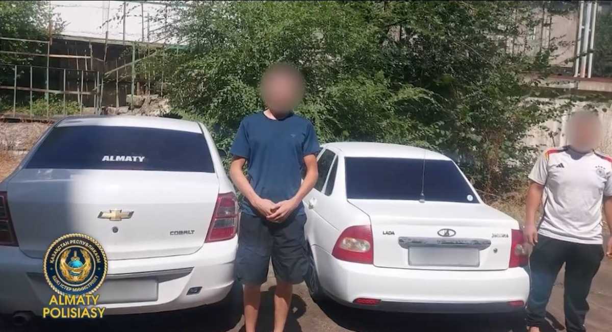 Водителей, заехавших в русло реки, арестовали в Алматы